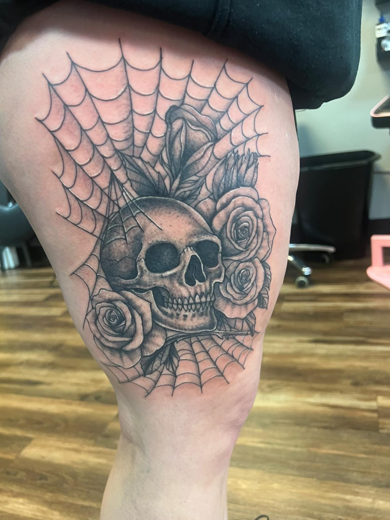 Skull & Roses